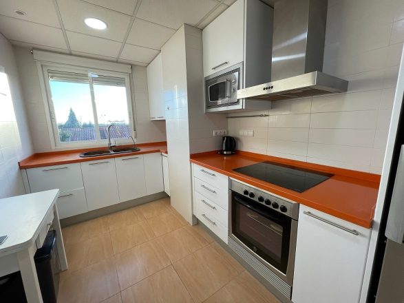 Cocina lacada en blanco